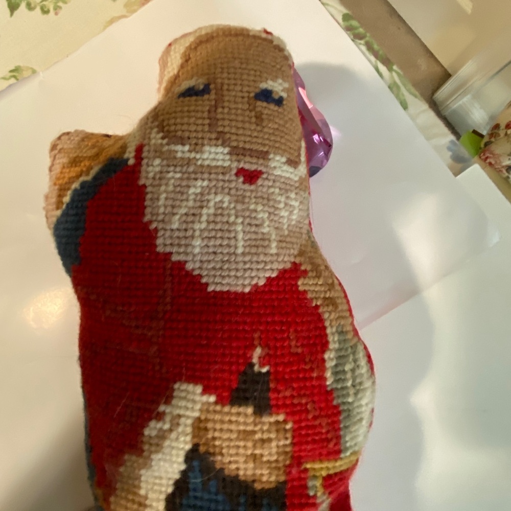 Needlepoint Santa - Picture 6 of 7
